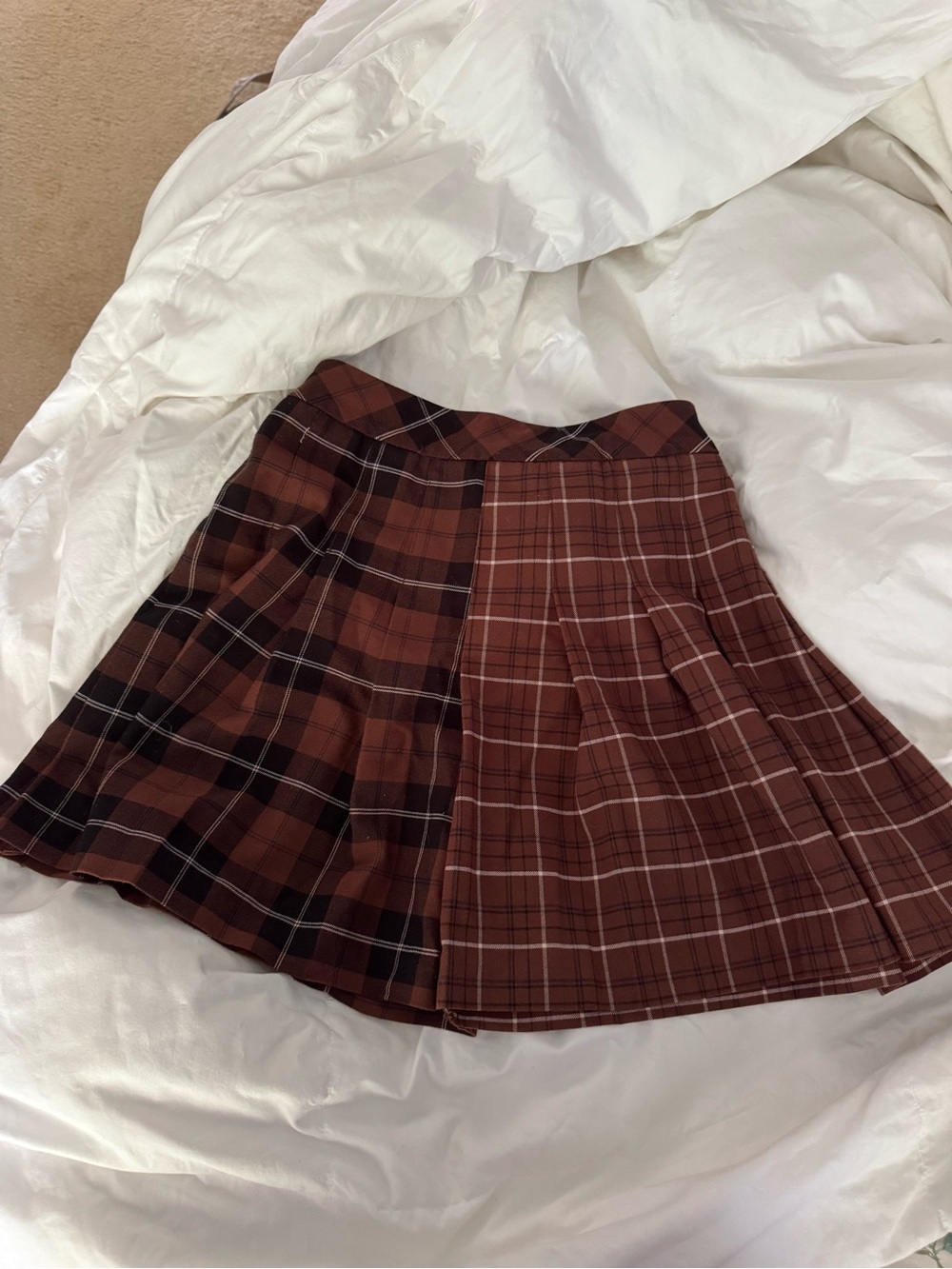 Aritzia Sunday Best Women’s Plaid Pleated Skirt